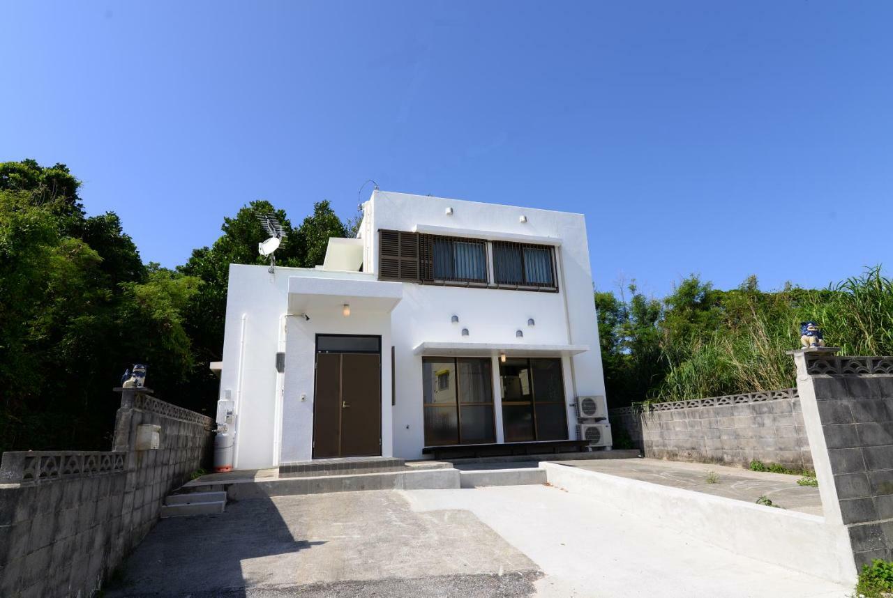 Rikka House Villa Motobu Bagian luar foto